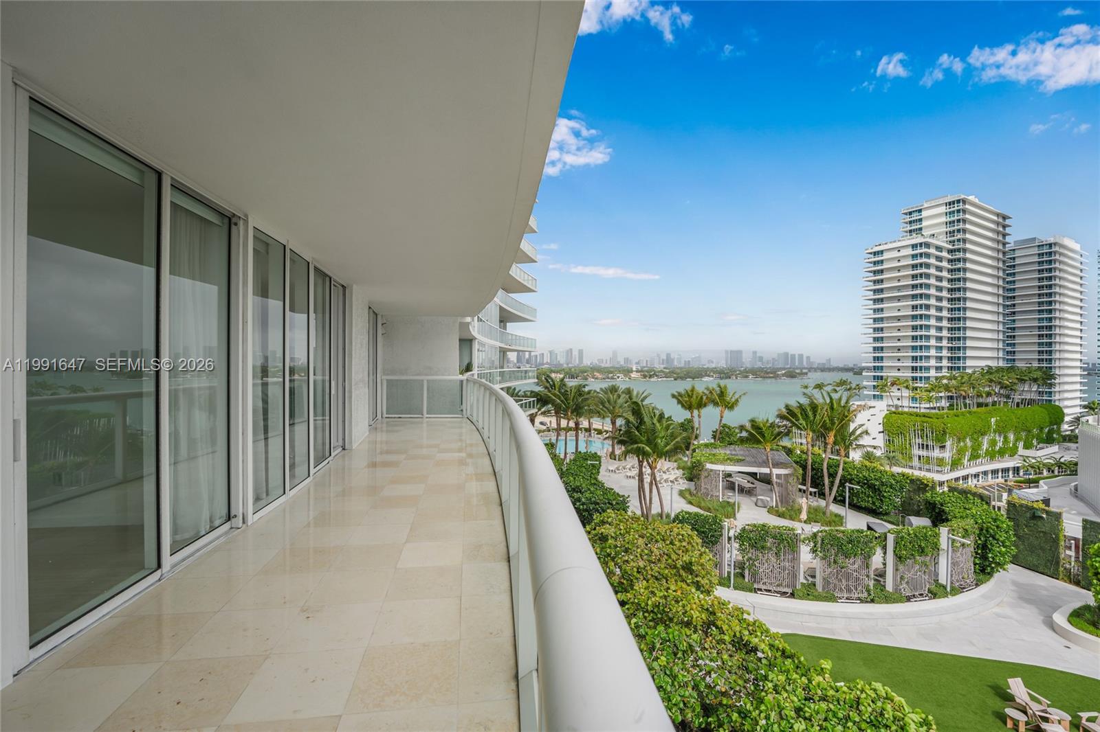 Photo of 450 Alton Road  #906, Miami Beach, Florida, 33139 - 