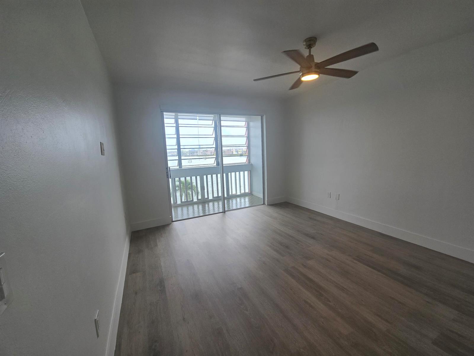 709 1 / 1 793 sq. ft. $ 2026-06-21 0 foto