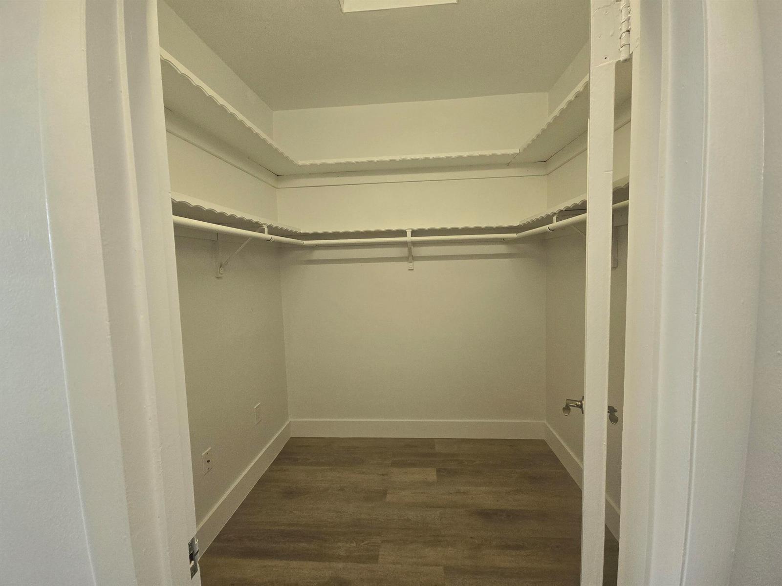 709 1 / 1 793 sq. ft. $ 2026-06-21 0 foto