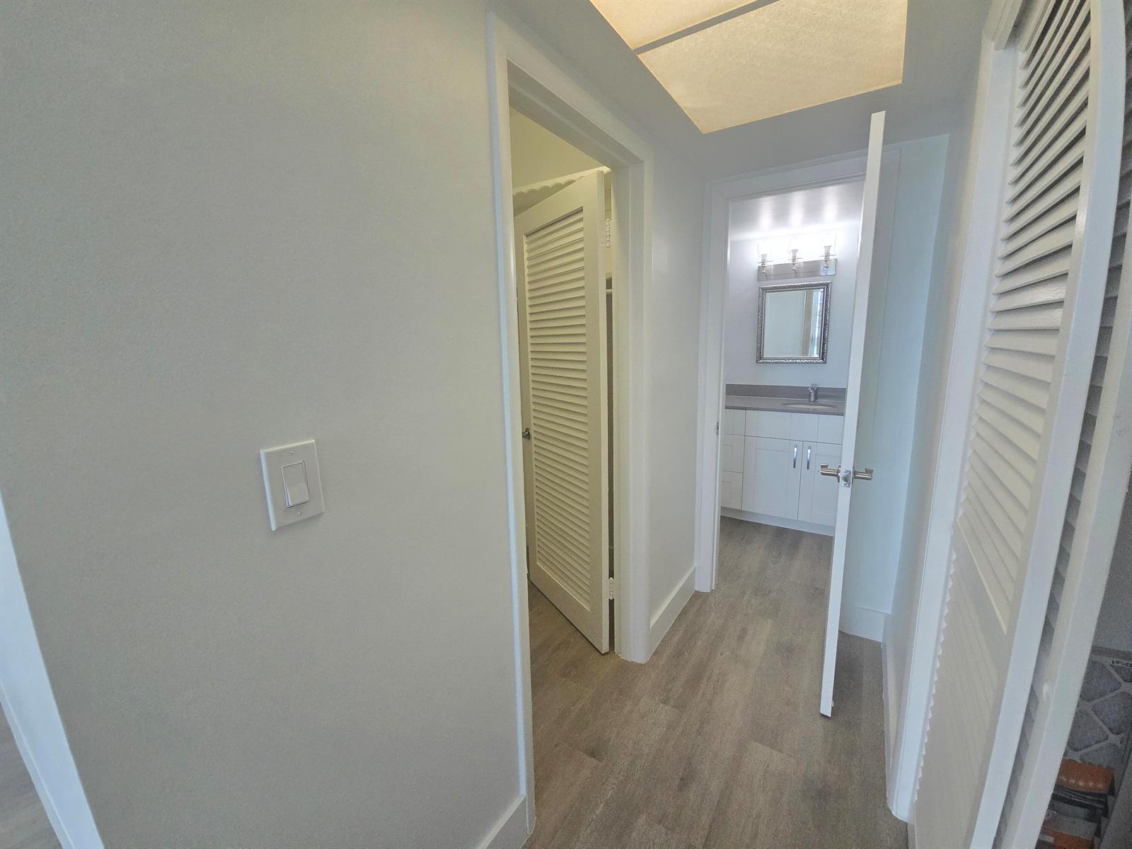 709 1 / 1 793 sq. ft. $ 2026-06-21 0 foto