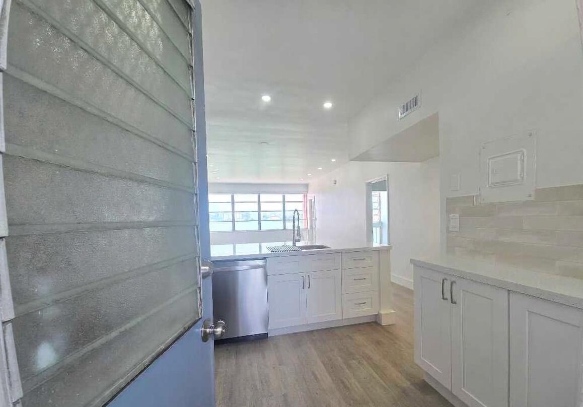 709 1 / 1 793 sq. ft. $ 2026-06-21 0 foto