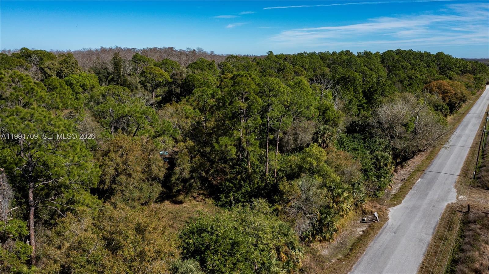 Подробнее / кв.футов $ 2026-03-30 0 Фото