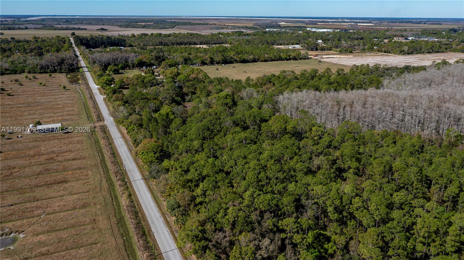 Подробнее / кв.футов $ 2026-03-30 0 Фото