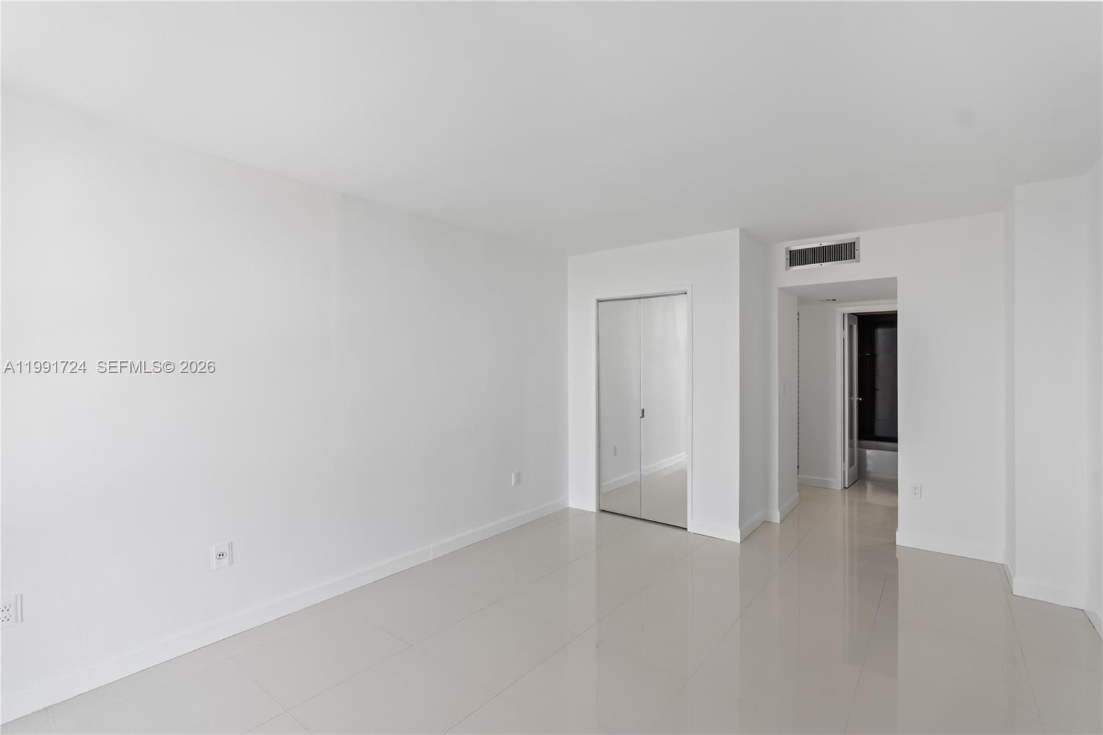 Photo of 3675 Country Club Dr  #1501, Aventura, Florida, 33180 - 