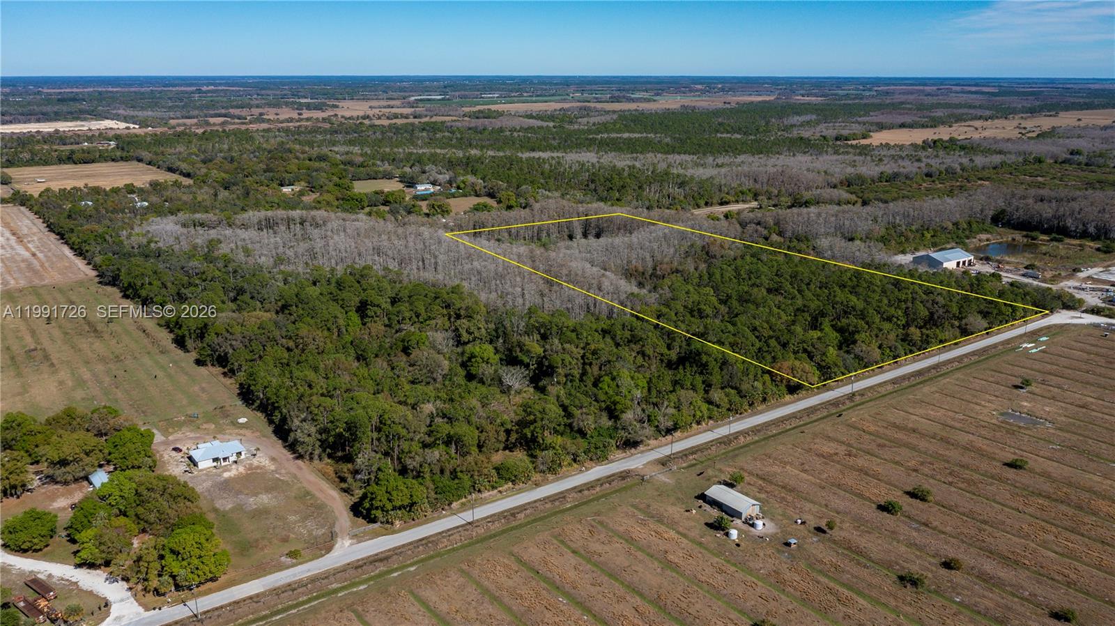   /   sq. ft. $ 2026-03-30 0 foto