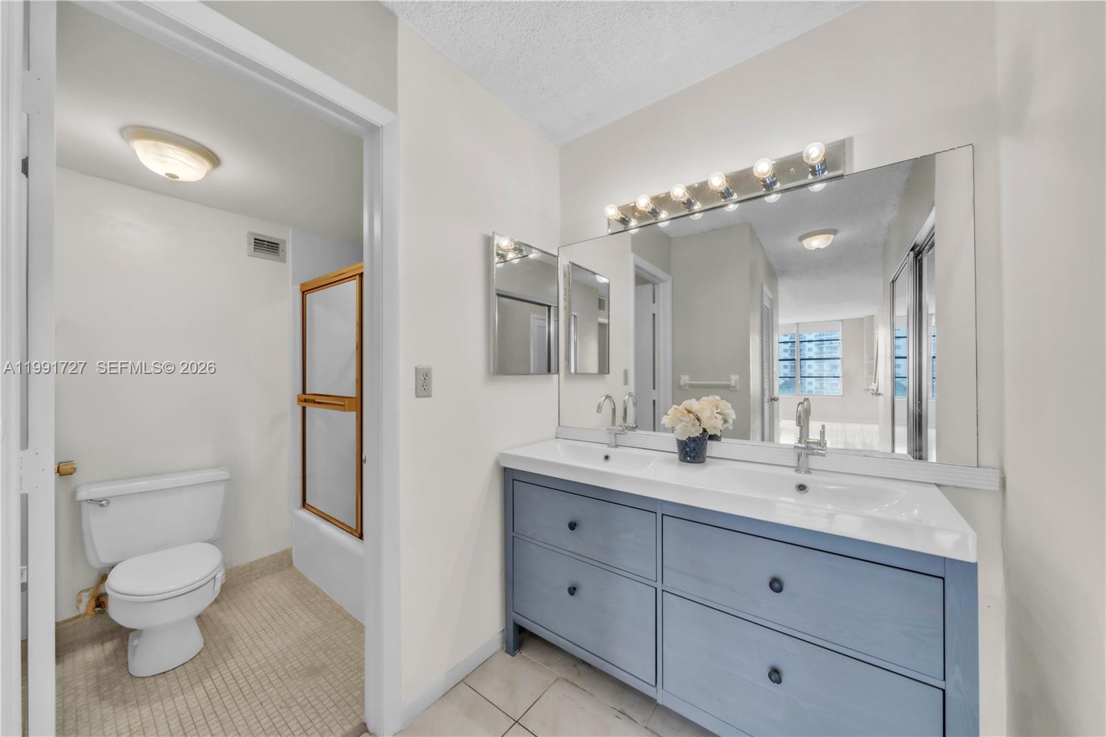 Photo of 3800 Ocean Dr  #618, Hollywood, Florida, 33019 - 