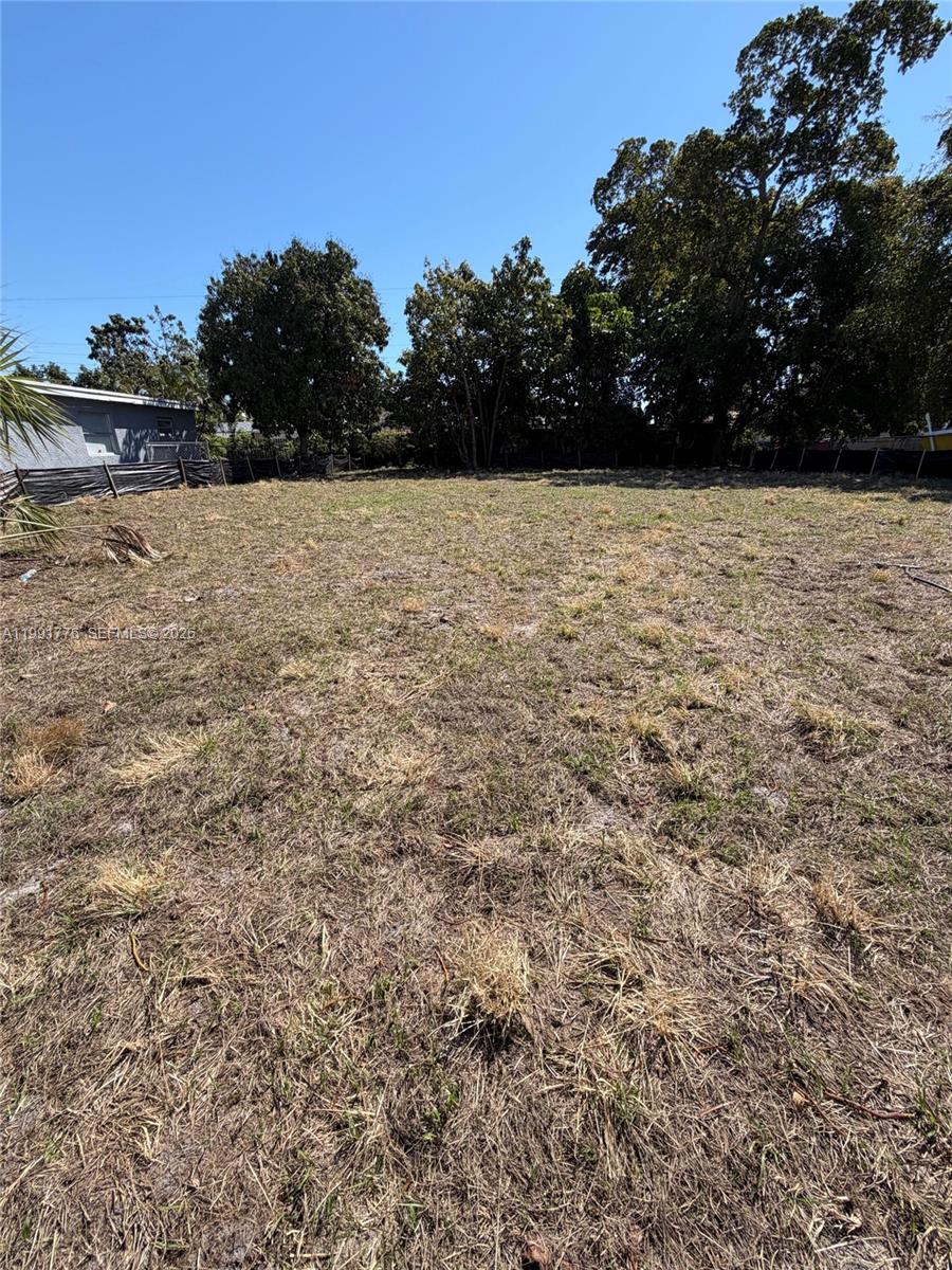   /   кв.футов $ 2026-03-30 0 Фото