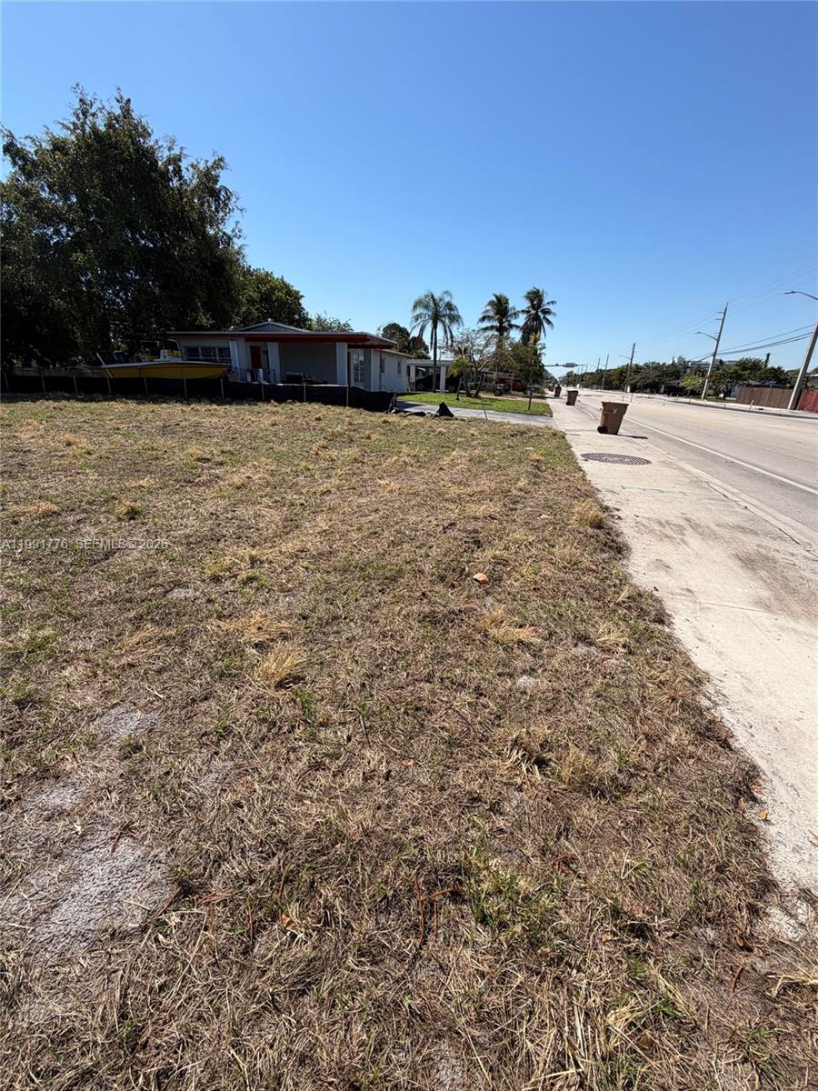   /   кв.футов $ 2026-03-30 0 Фото