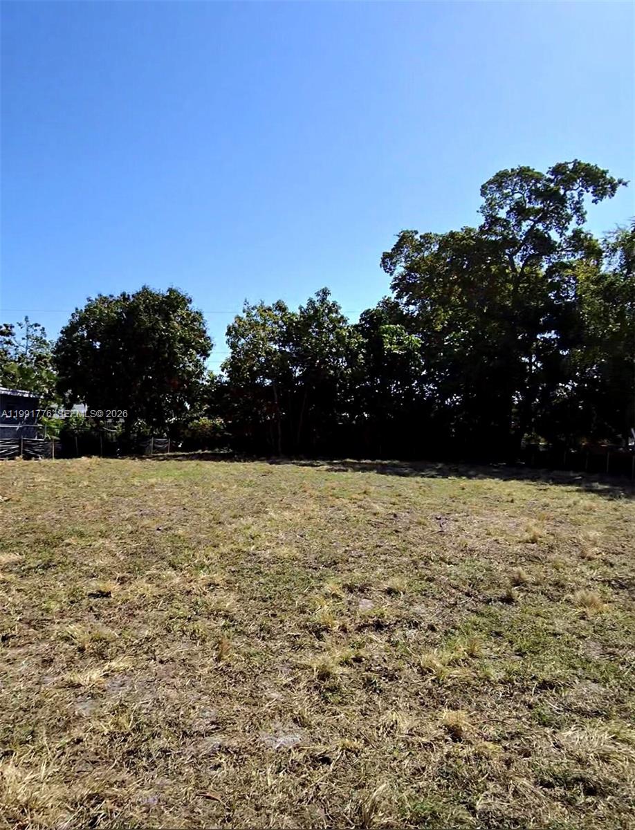   /   кв.футов $ 2026-03-30 0 Фото