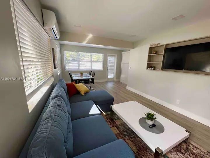   /  3603 sq. ft. $ 2026-03-30 0 foto