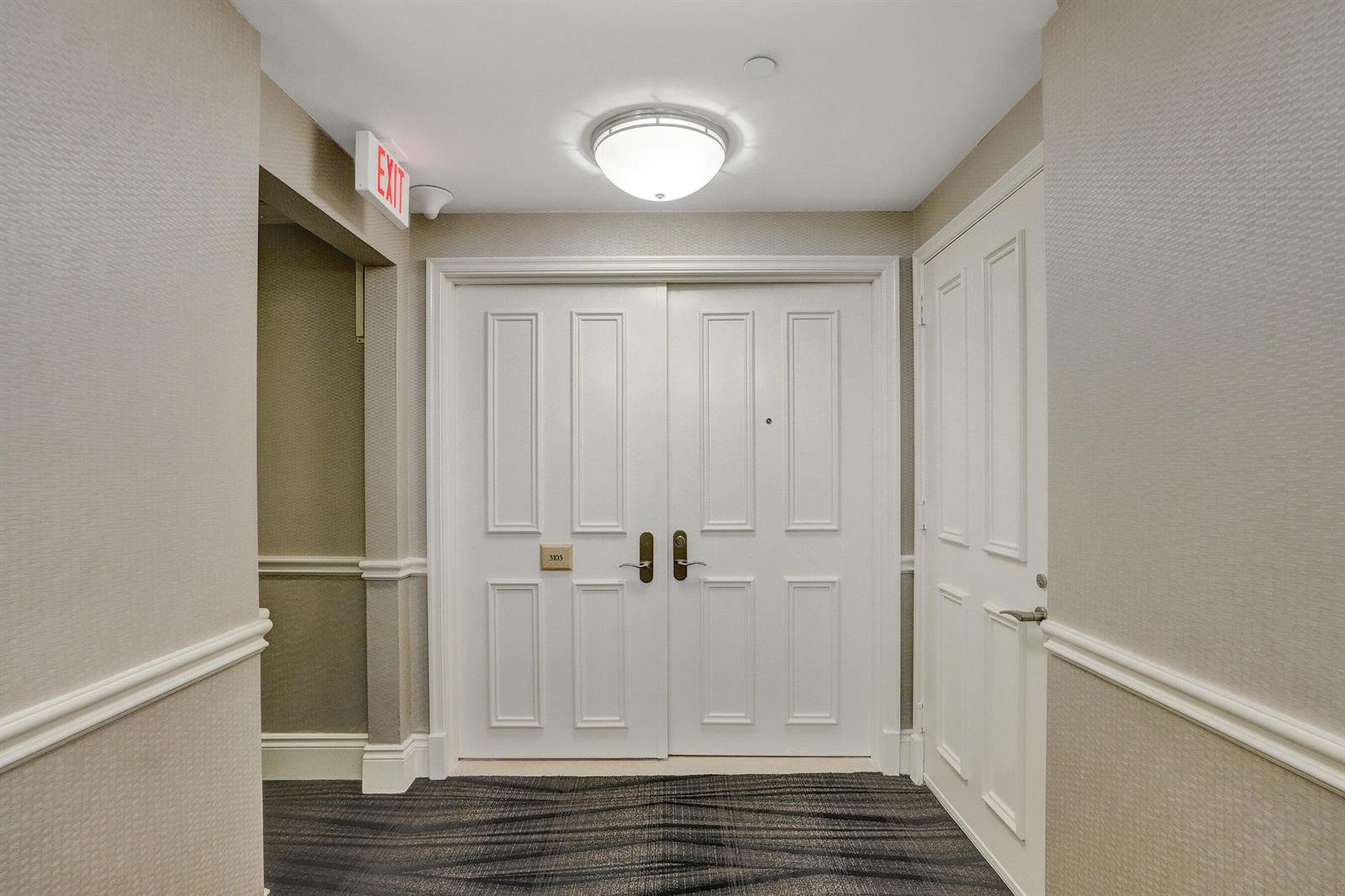 See details 3103 3 / 3 2031 sq. ft. $ 2026-05-12 0 Photo