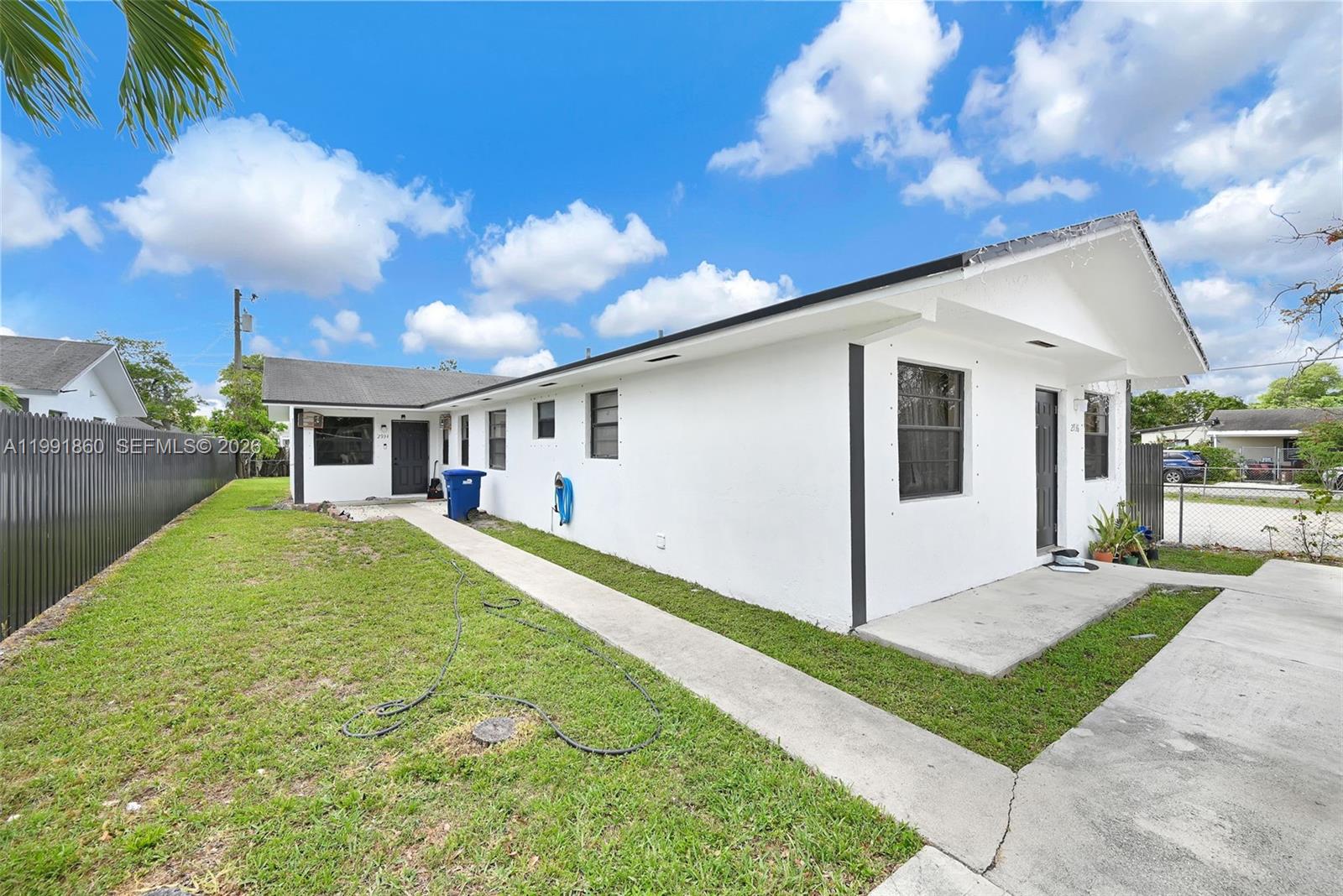   /  1944 sq. ft. $ 2026-03-30 0 Photo