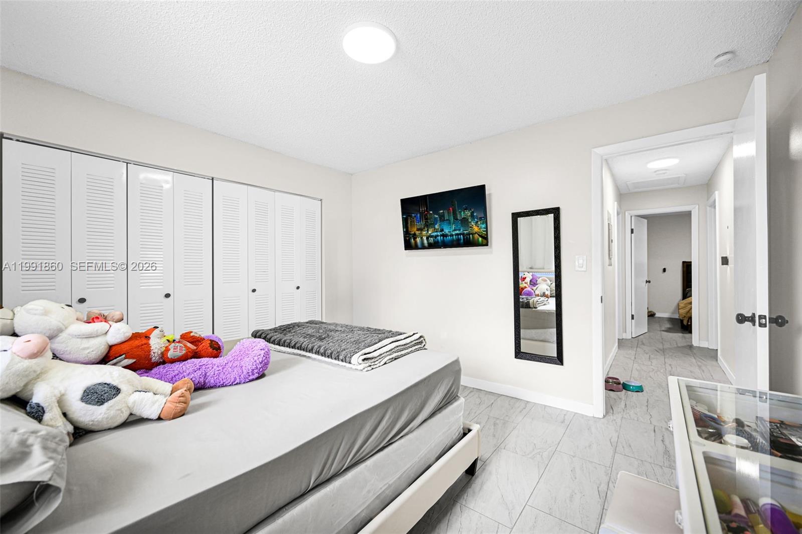   /  1944 sq. ft. $ 2026-03-30 0 Photo