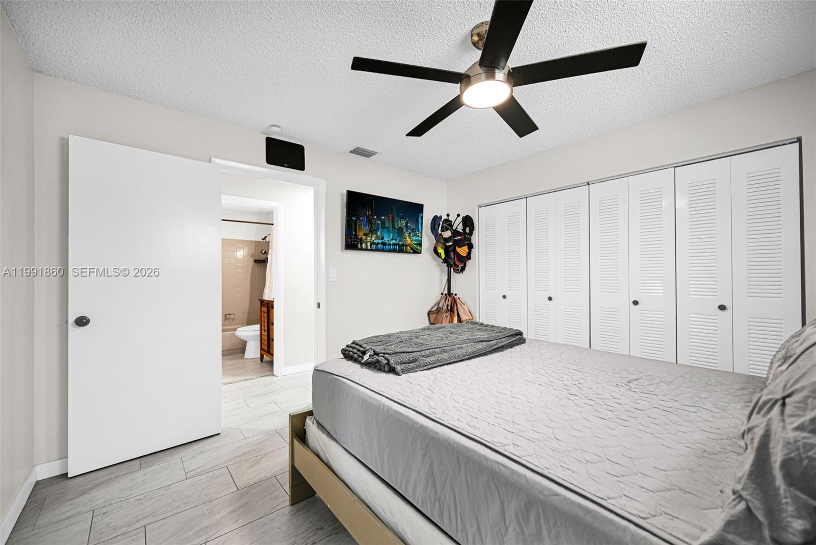   /  1944 sq. ft. $ 2026-03-30 0 Photo