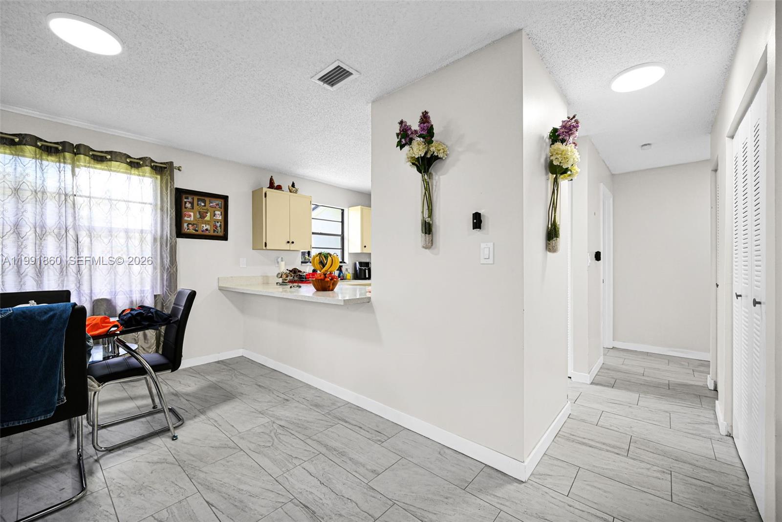   /  1944 sq. ft. $ 2026-03-30 0 Photo