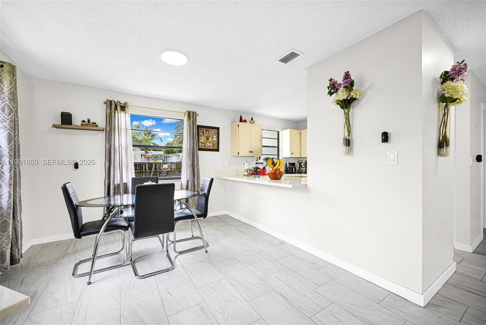   /  1944 sq. ft. $ 2026-03-30 0 Photo