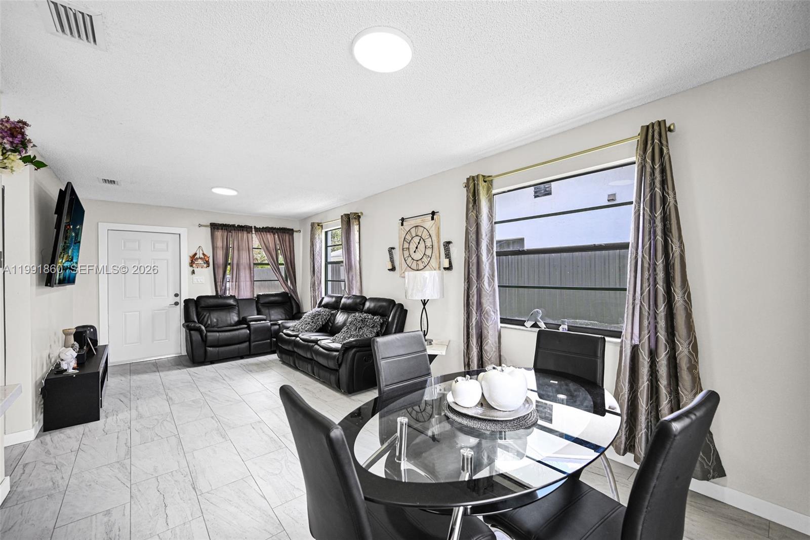   /  1944 sq. ft. $ 2026-03-30 0 Photo