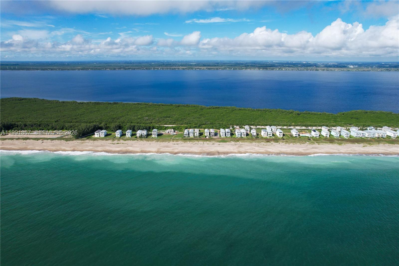   /   sq. ft. $ 2026-03-30 0 foto