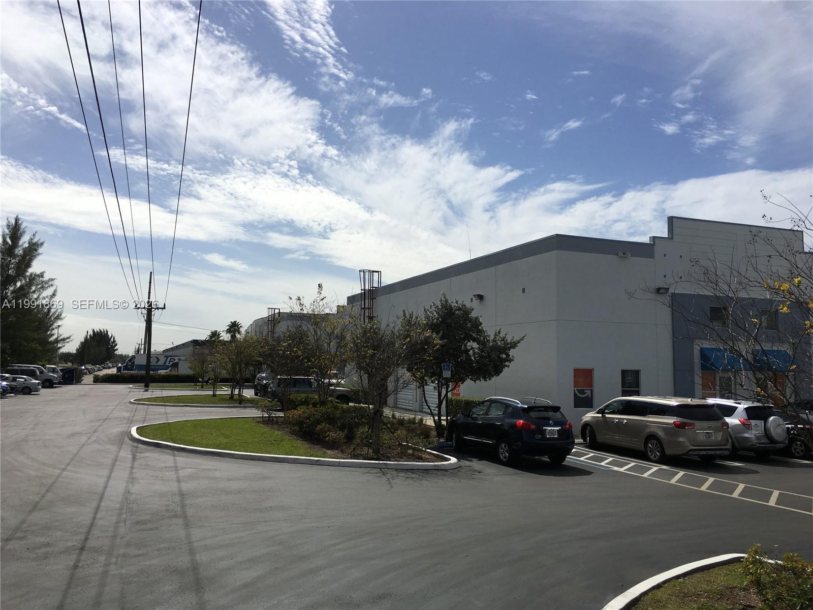 See details D-3 / sq. ft. $ 2026-03-30 0 Photo