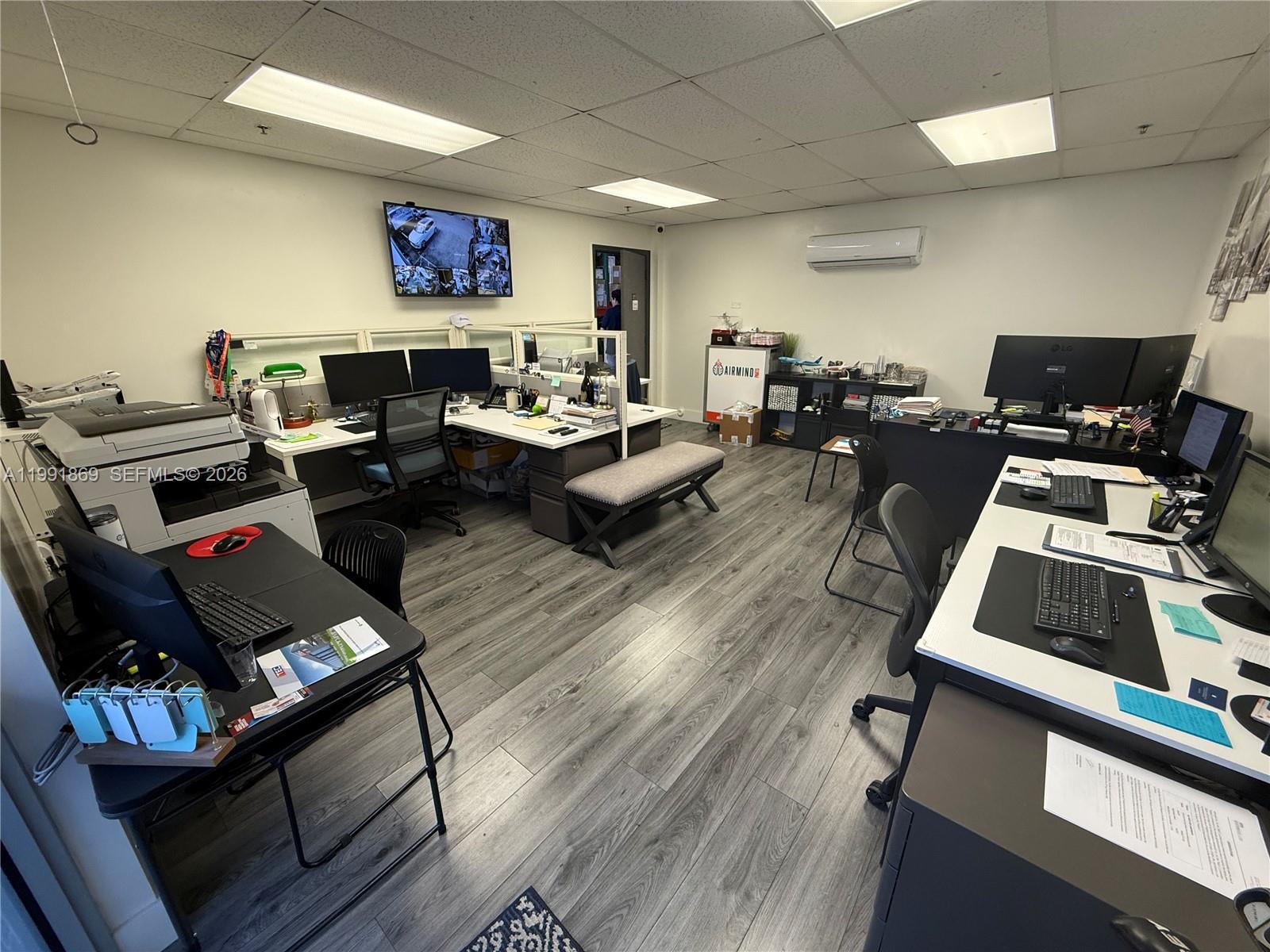 D-3  /   sq. ft. $ 2026-03-30 0 Photo