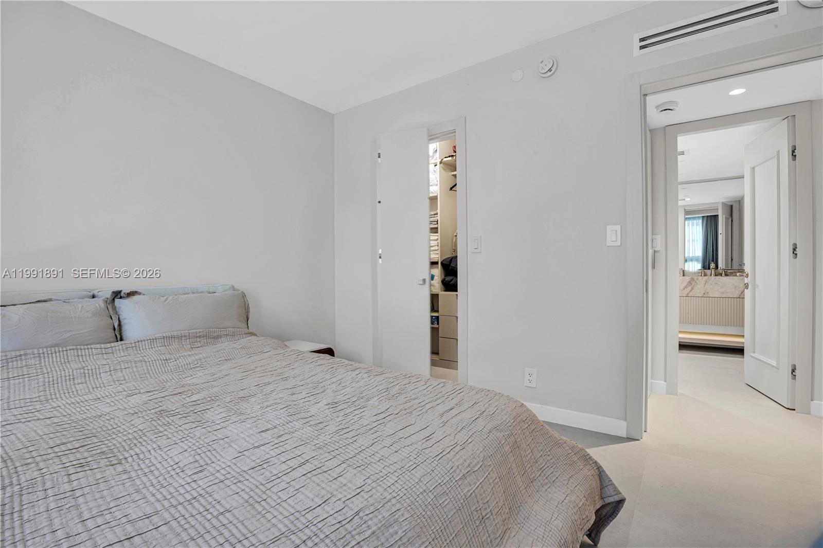 Photo of 16485 Collins Ave  #431, Sunny Isles Beach, Florida, 33160 - 