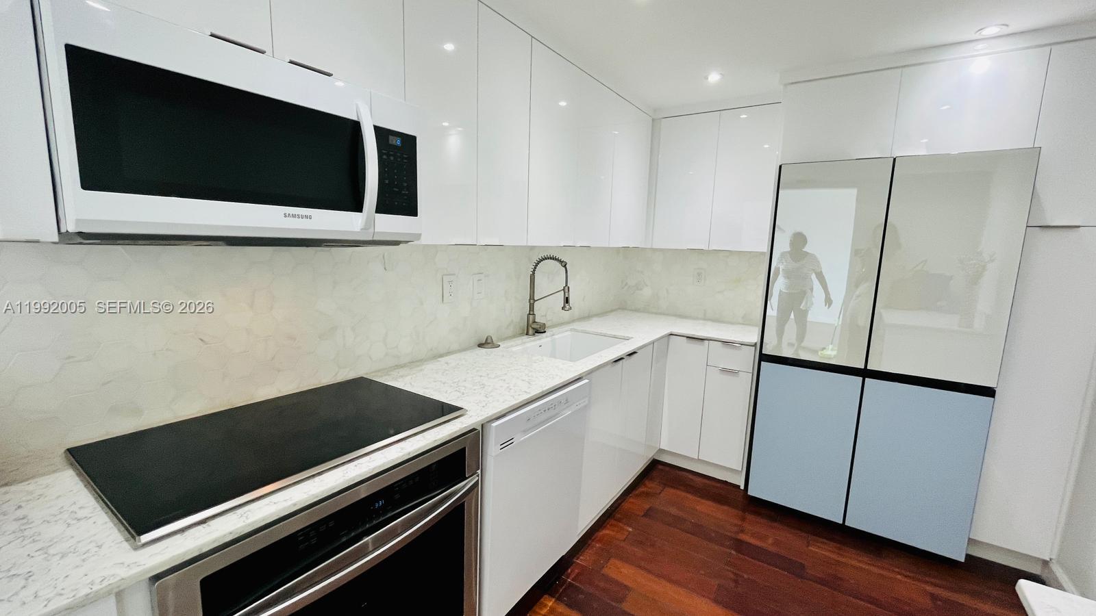 Photo of 3731 Country Club Dr  #2225, Aventura, Florida, 33180 - 