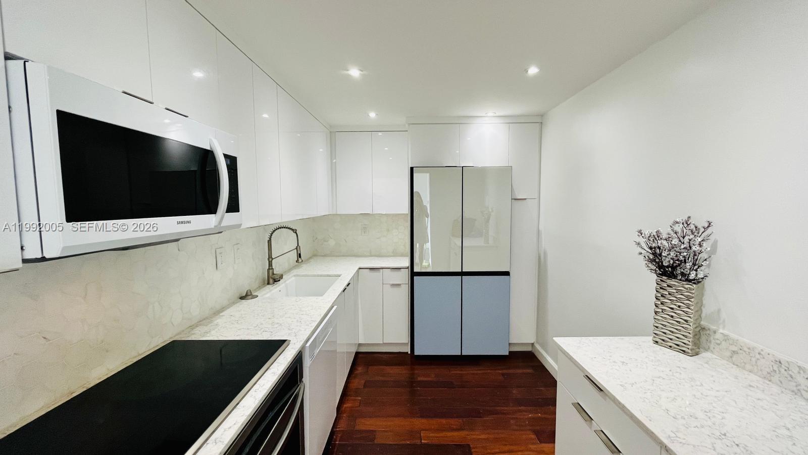 Photo of 3731 Country Club Dr  #2225, Aventura, Florida, 33180 - 