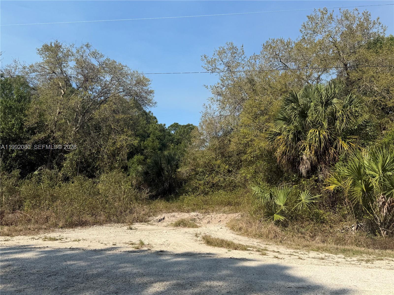   /   кв.футов $ 2026-03-31 0 Фото