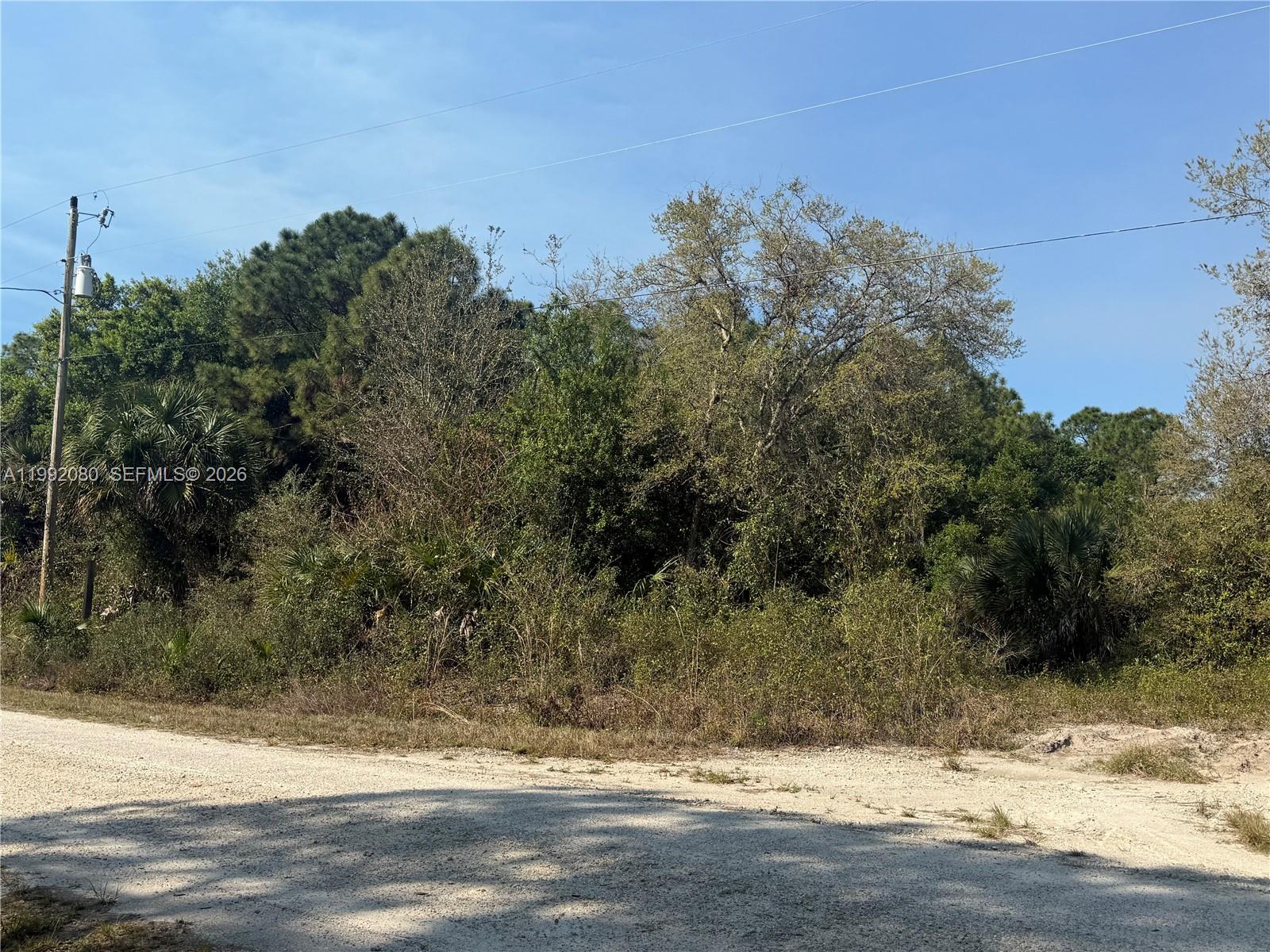   /   кв.футов $ 2026-03-31 0 Фото