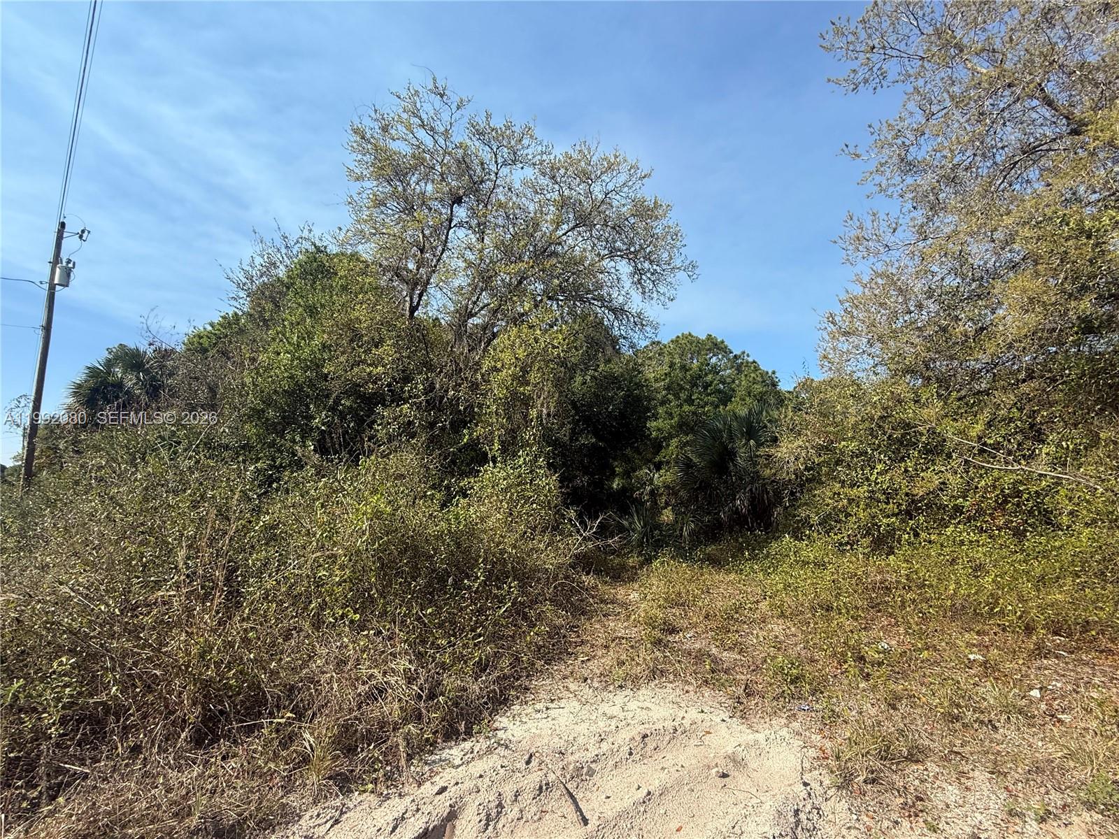   /   кв.футов $ 2026-03-31 0 Фото