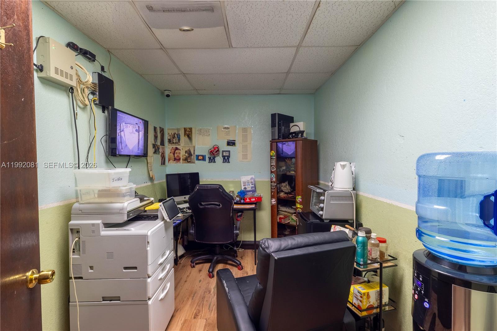   /   кв.футов $ 2026-03-31 0 Фото