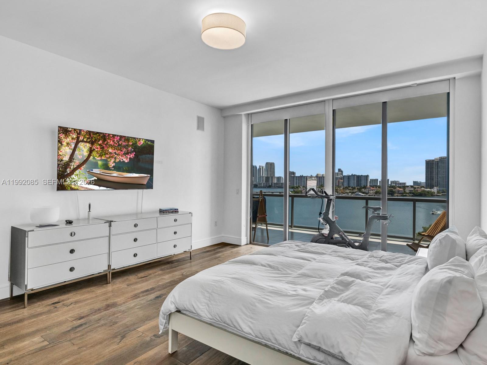 Photo of 3300 188th St  #511, Aventura, Florida, 33180 - 