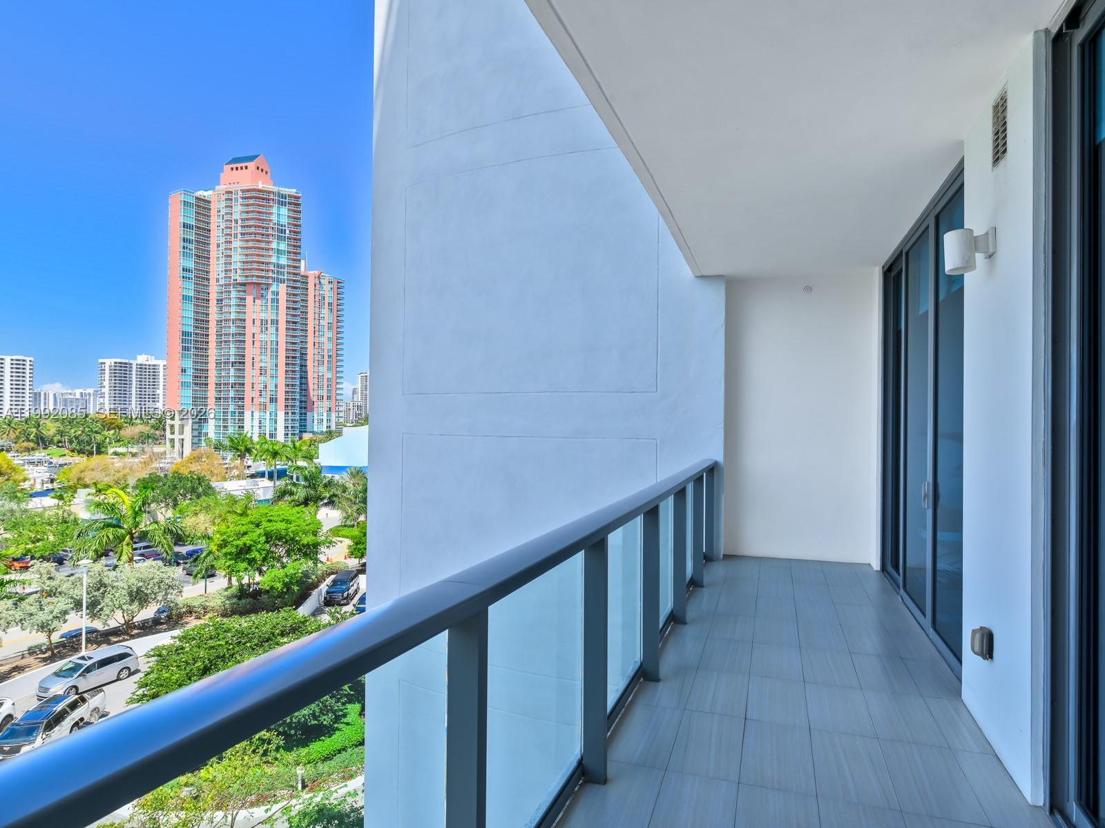 Photo of 3300 188th St  #511, Aventura, Florida, 33180 - 