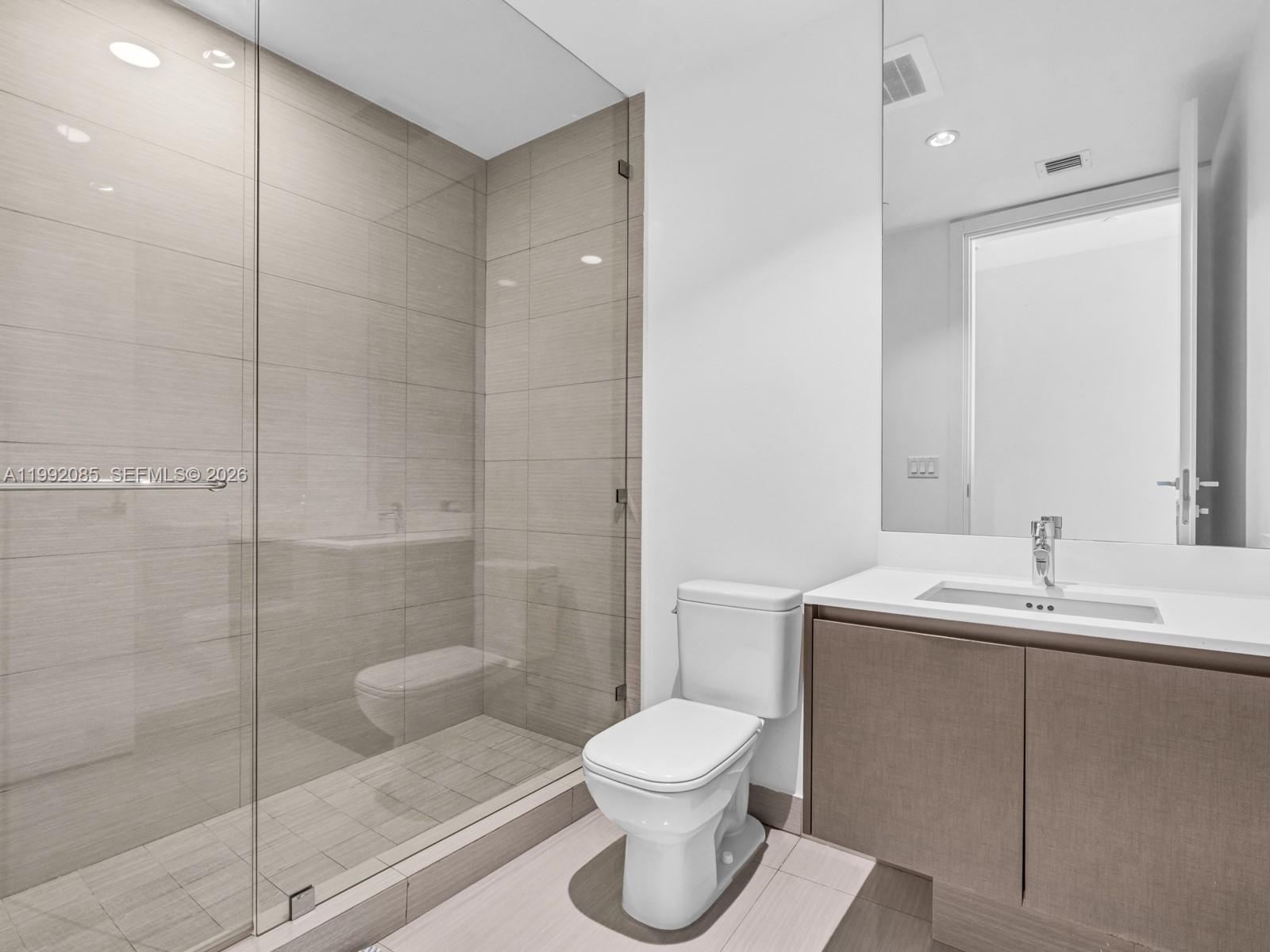 Photo of 3300 188th St  #511, Aventura, Florida, 33180 - 