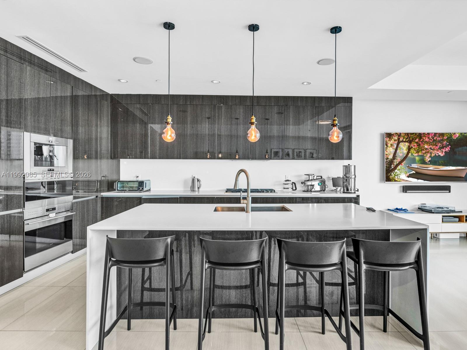 Photo of 3300 188th St  #511, Aventura, Florida, 33180 - 