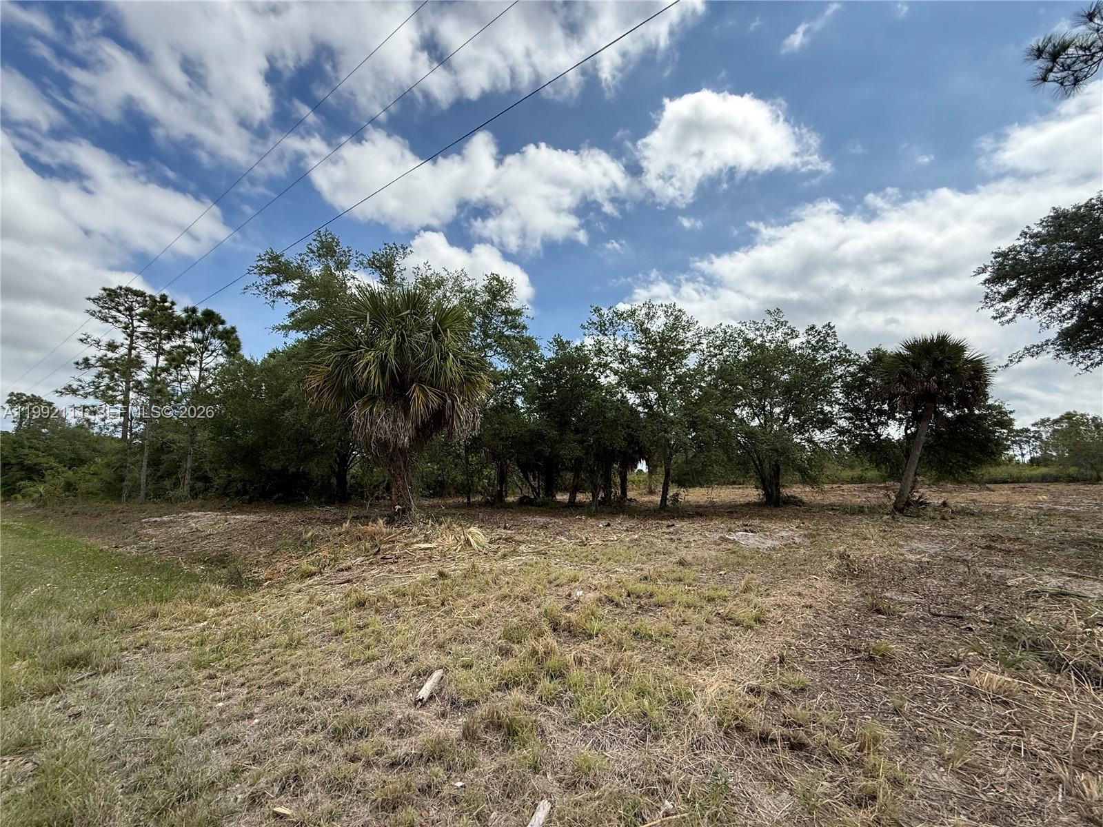   /   кв.футов $ 2026-03-31 0 Фото