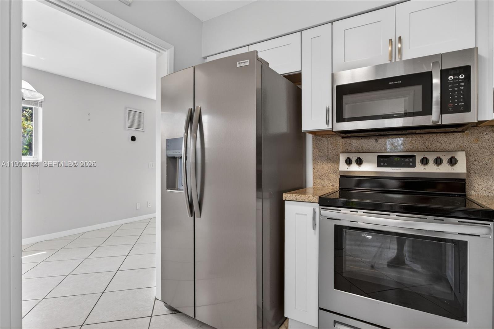   /  2729 кв.футов $ 2026-03-31 0 Фото