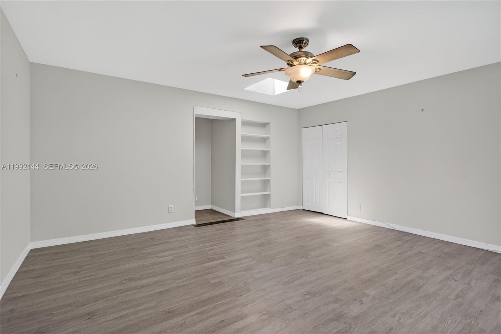   /  2729 кв.футов $ 2026-03-31 0 Фото