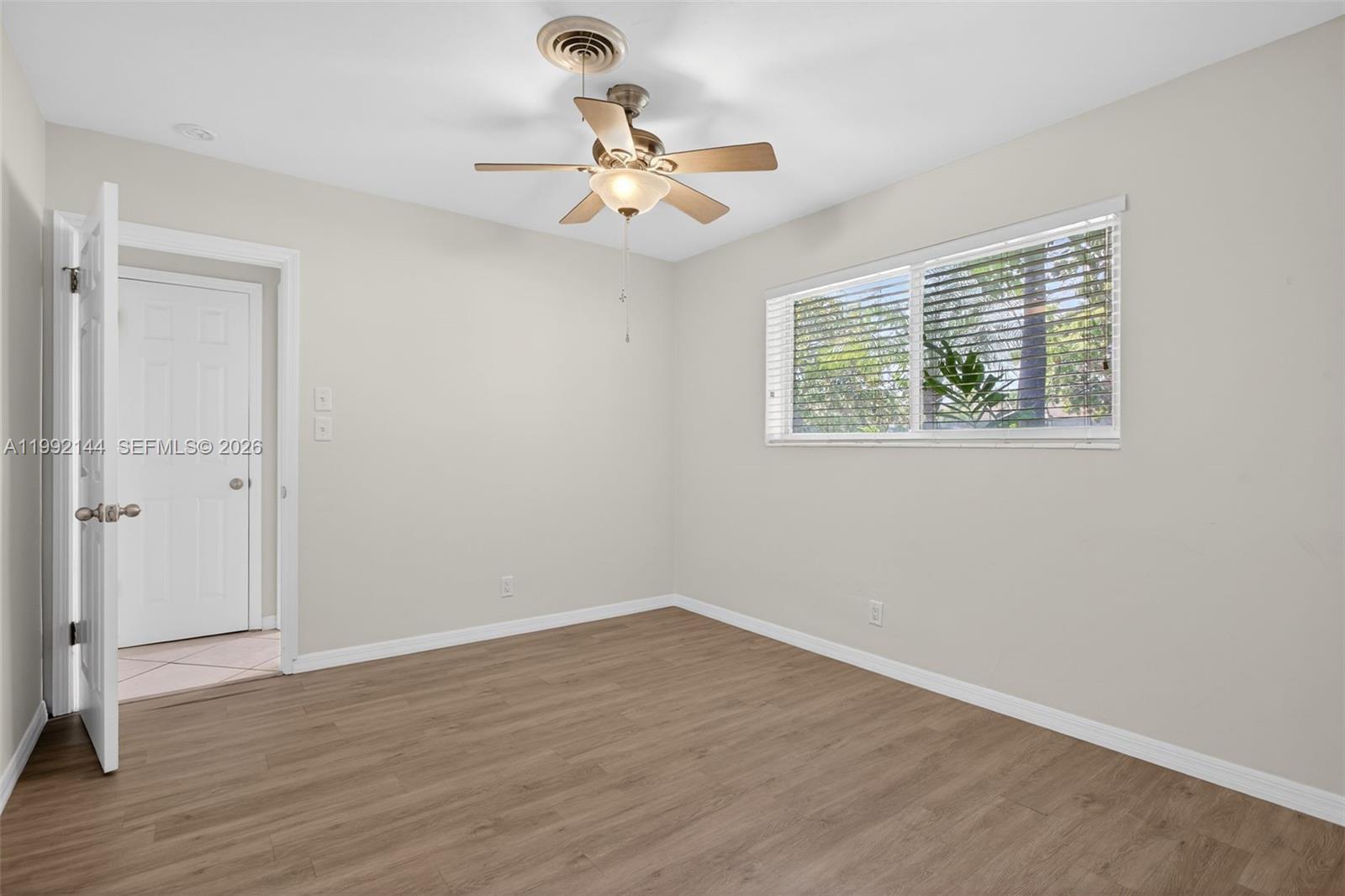   /  2729 кв.футов $ 2026-03-31 0 Фото