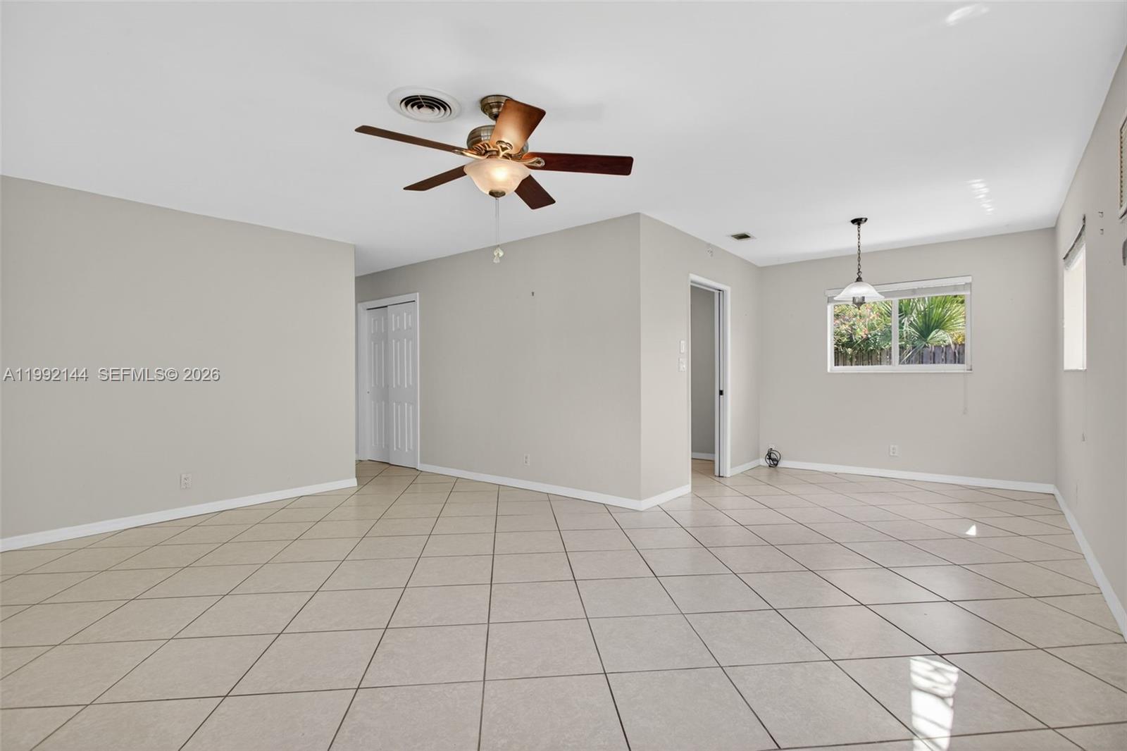   /  2729 кв.футов $ 2026-03-31 0 Фото