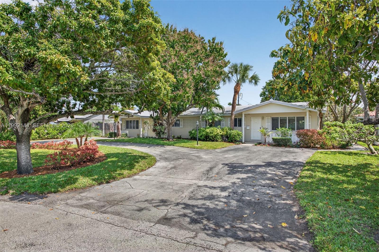   /  2729 кв.футов $ 2026-03-31 0 Фото