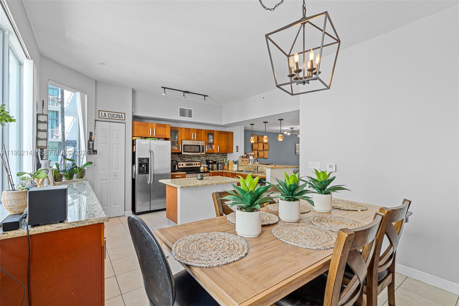 Photo of 2134 Van Buren St (2134), Hollywood, Florida, 33020 - Dining area off kitchen