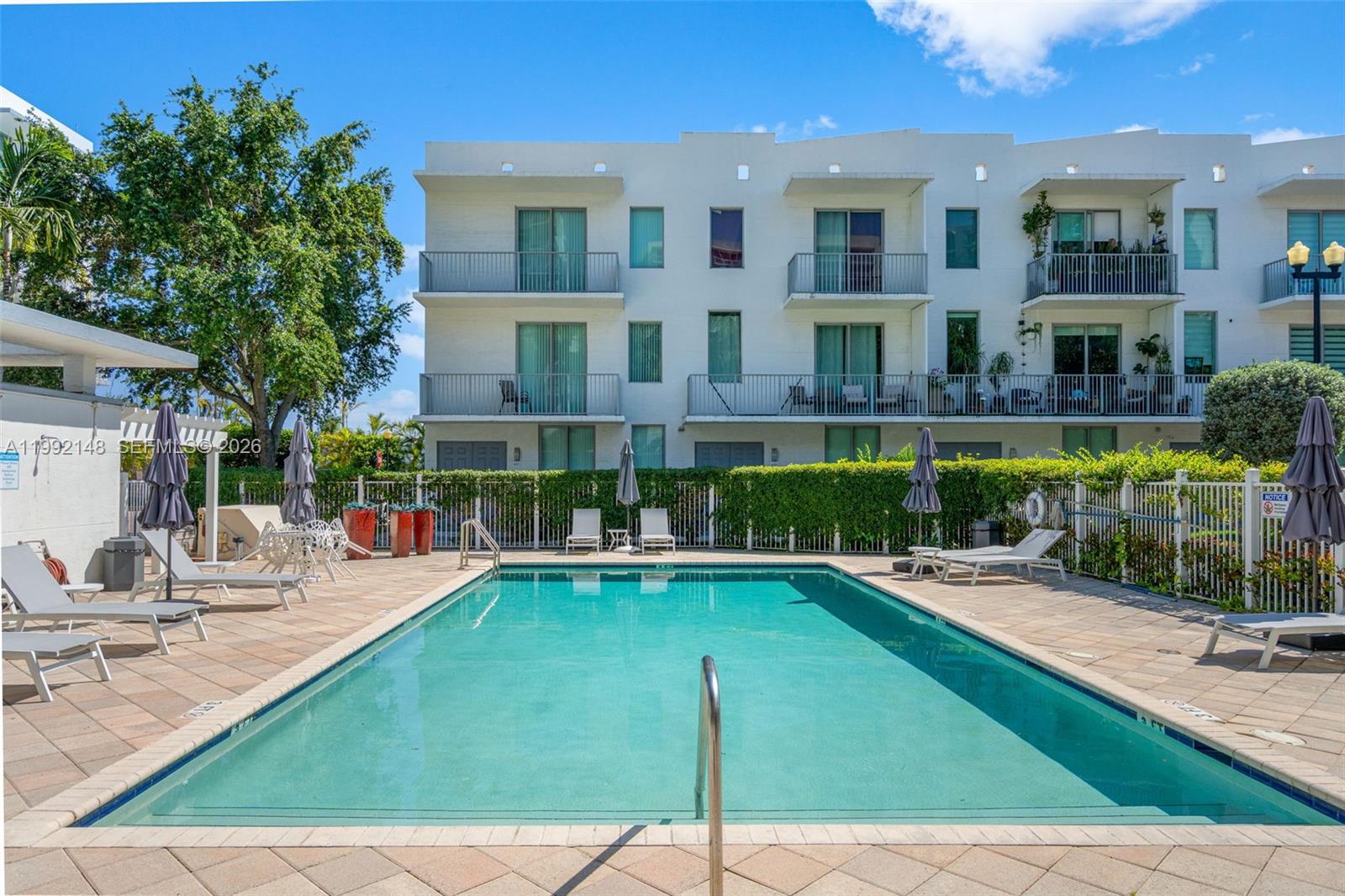 Photo of 2134 Van Buren St (2134), Hollywood, Florida, 33020 - Oasis