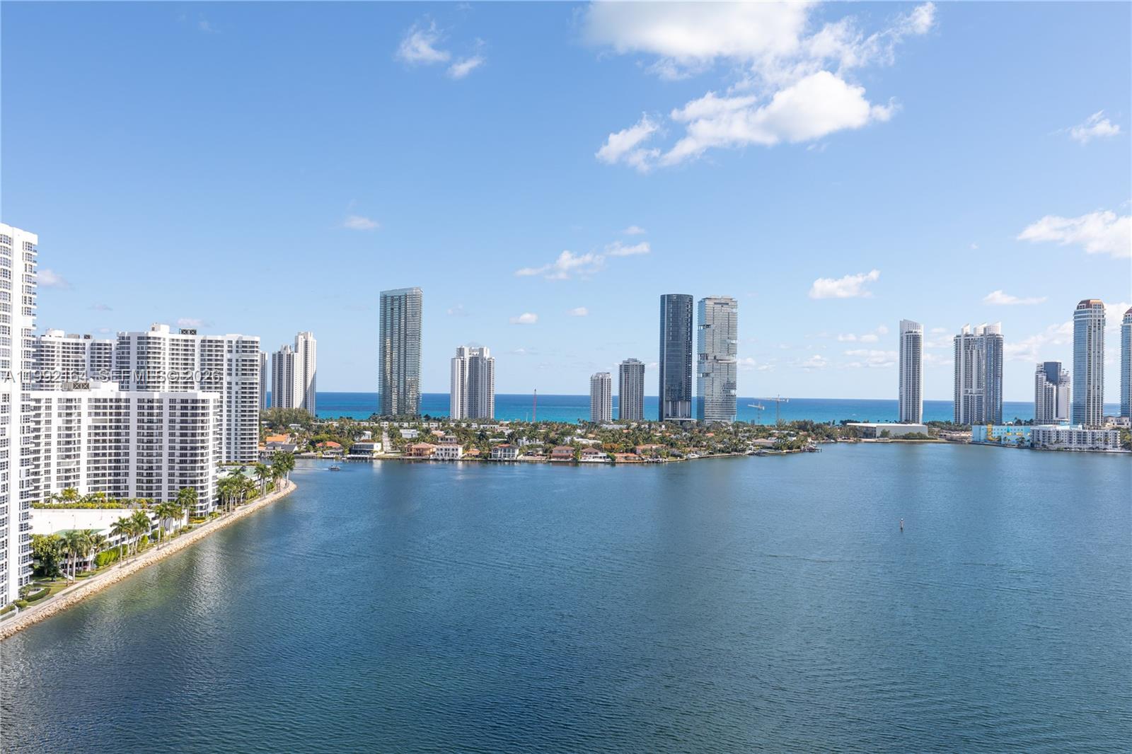 Photo of 3370 190th St  #2007, Aventura, Florida, 33180 - 