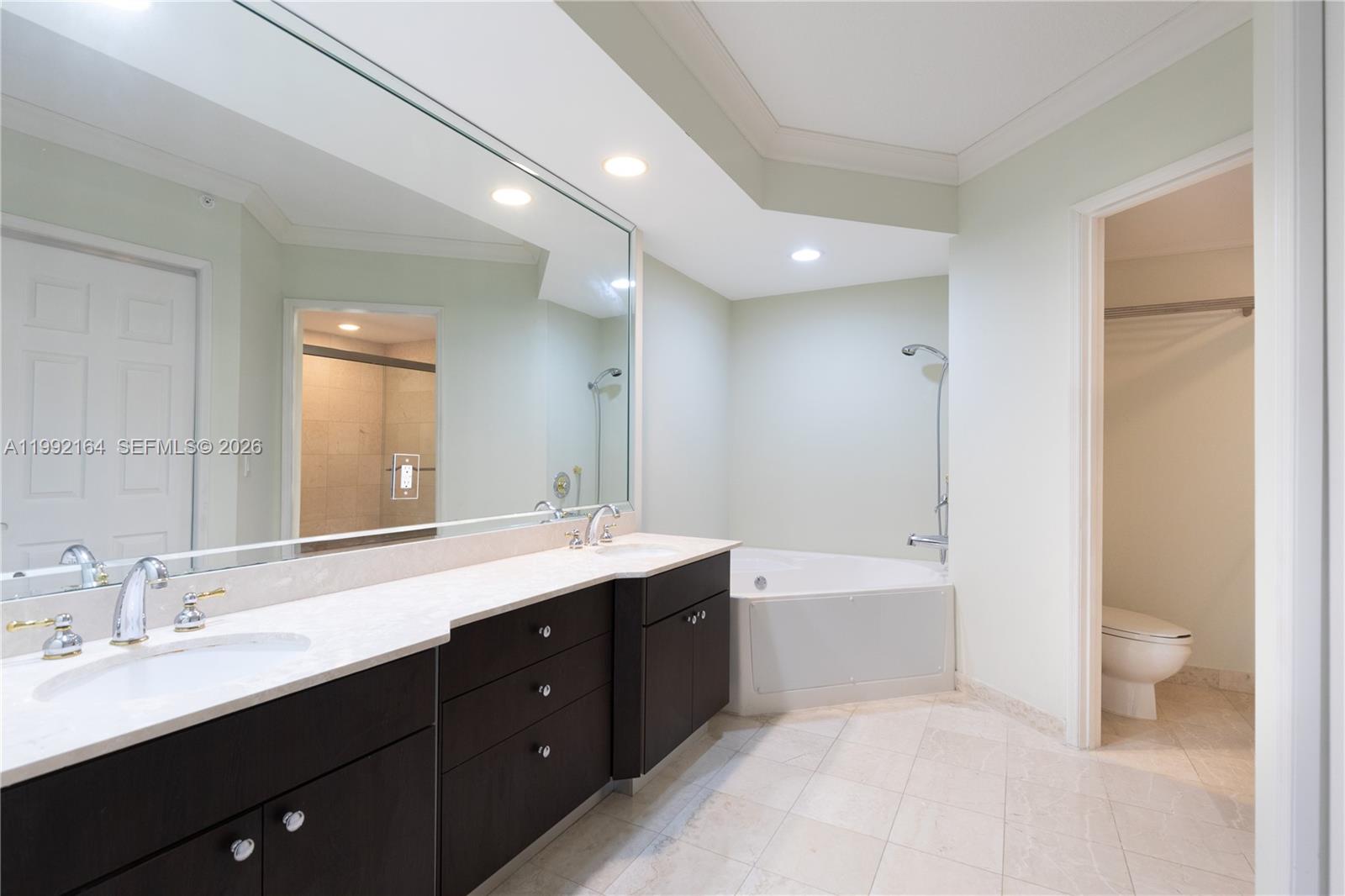 Photo of 3370 190th St  #2007, Aventura, Florida, 33180 - 