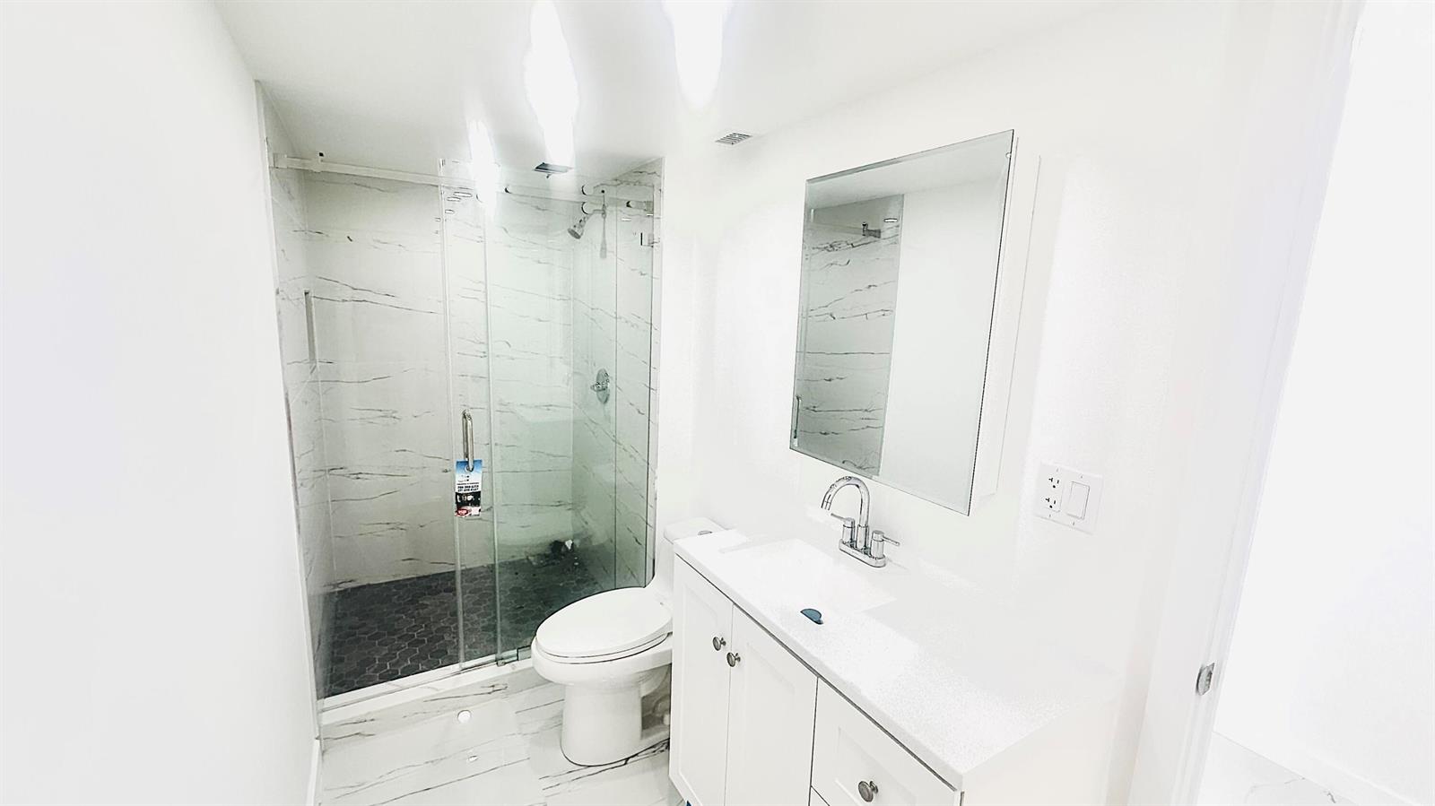 Photo of 1600 Ocean  #4a, Hollywood, Florida, 33019 - Master Bath
