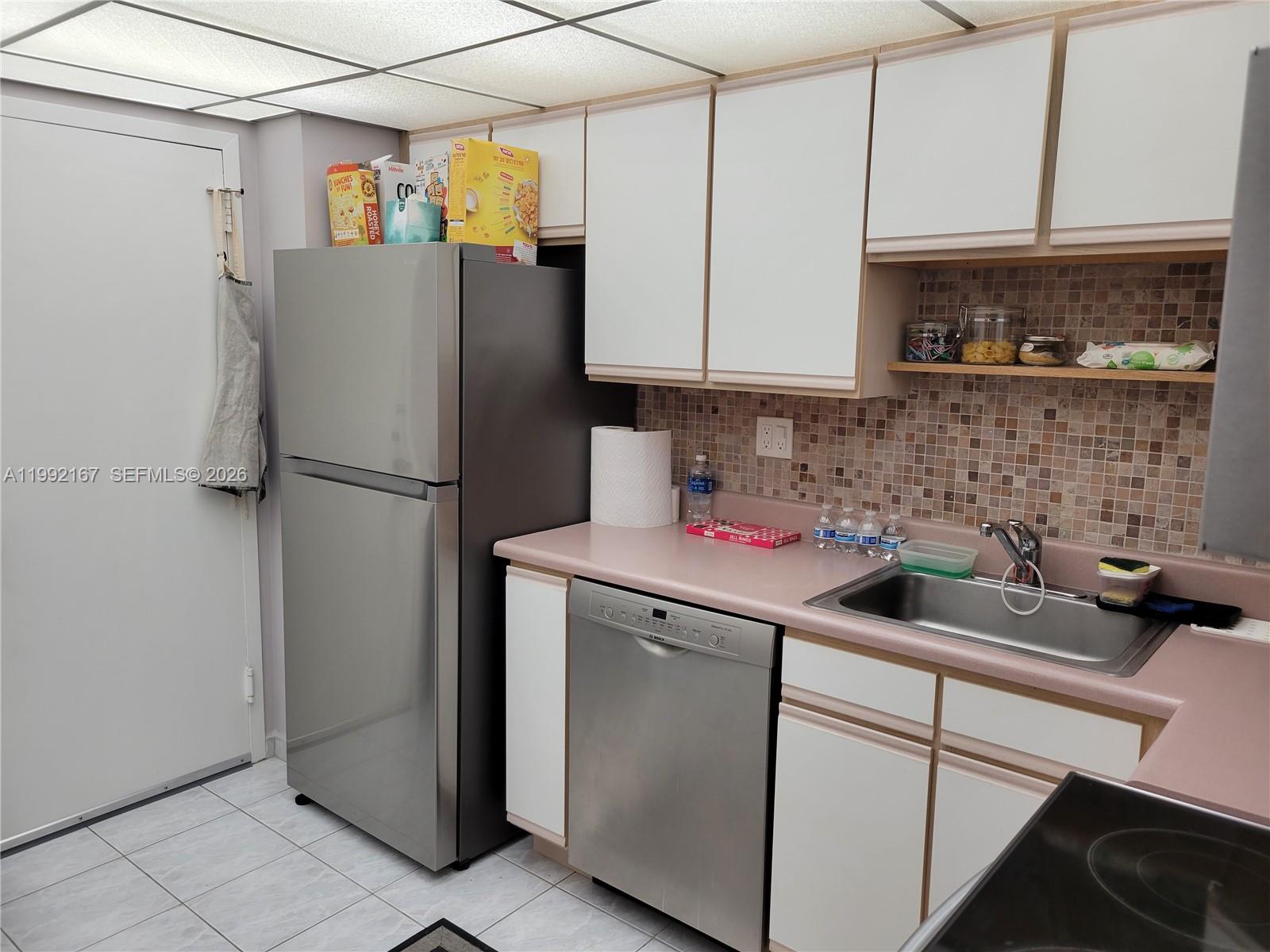 1208 2 / 2 1087 кв.футов $ 2026-03-31 0 Фото