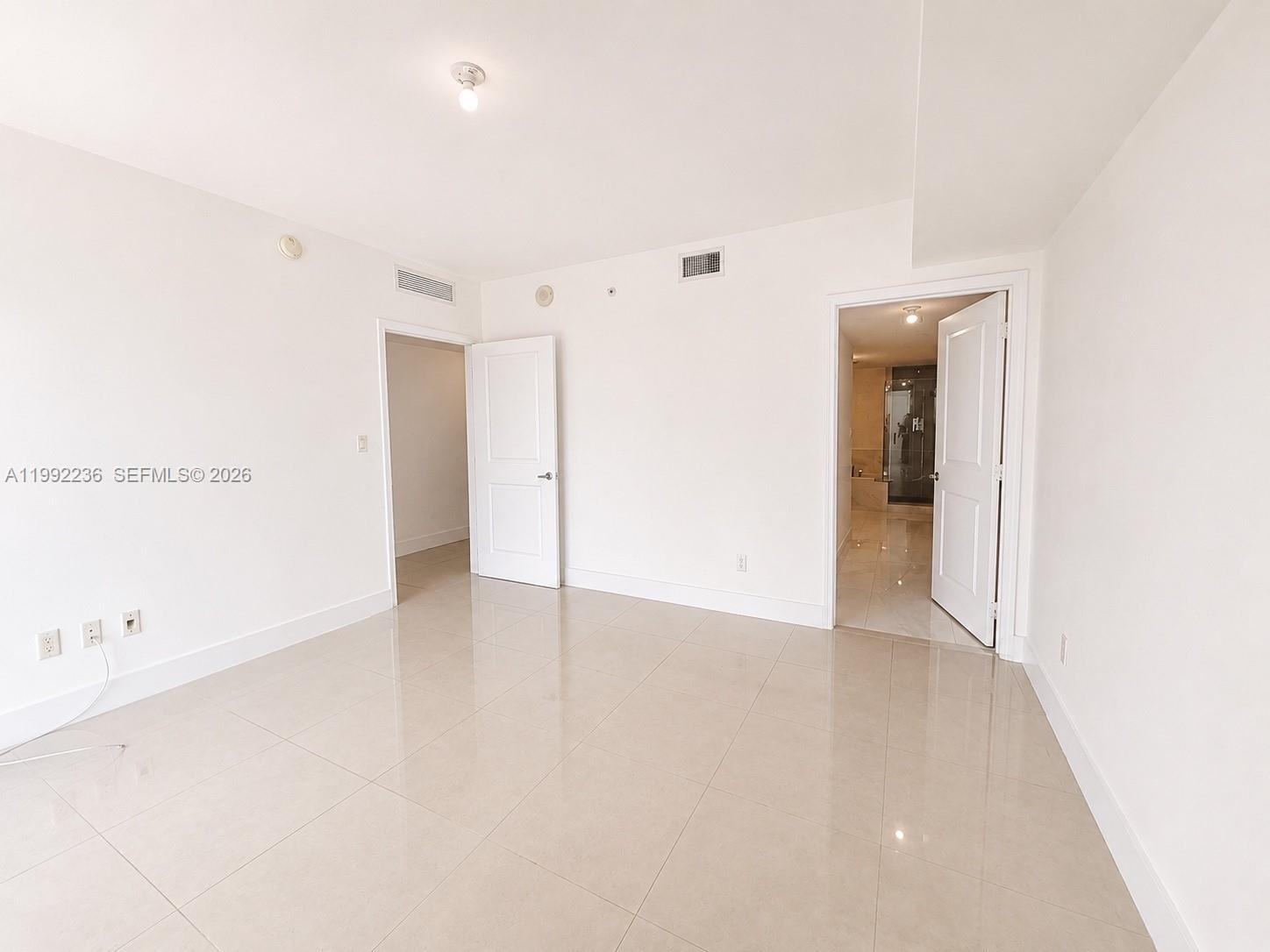 Photo of 400 Sunny Isles Blvd  #819, Sunny Isles Beach, Florida, 33160 - 