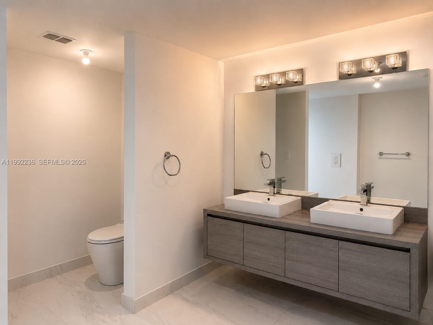 Photo of 400 Sunny Isles Blvd  #819, Sunny Isles Beach, Florida, 33160 - 