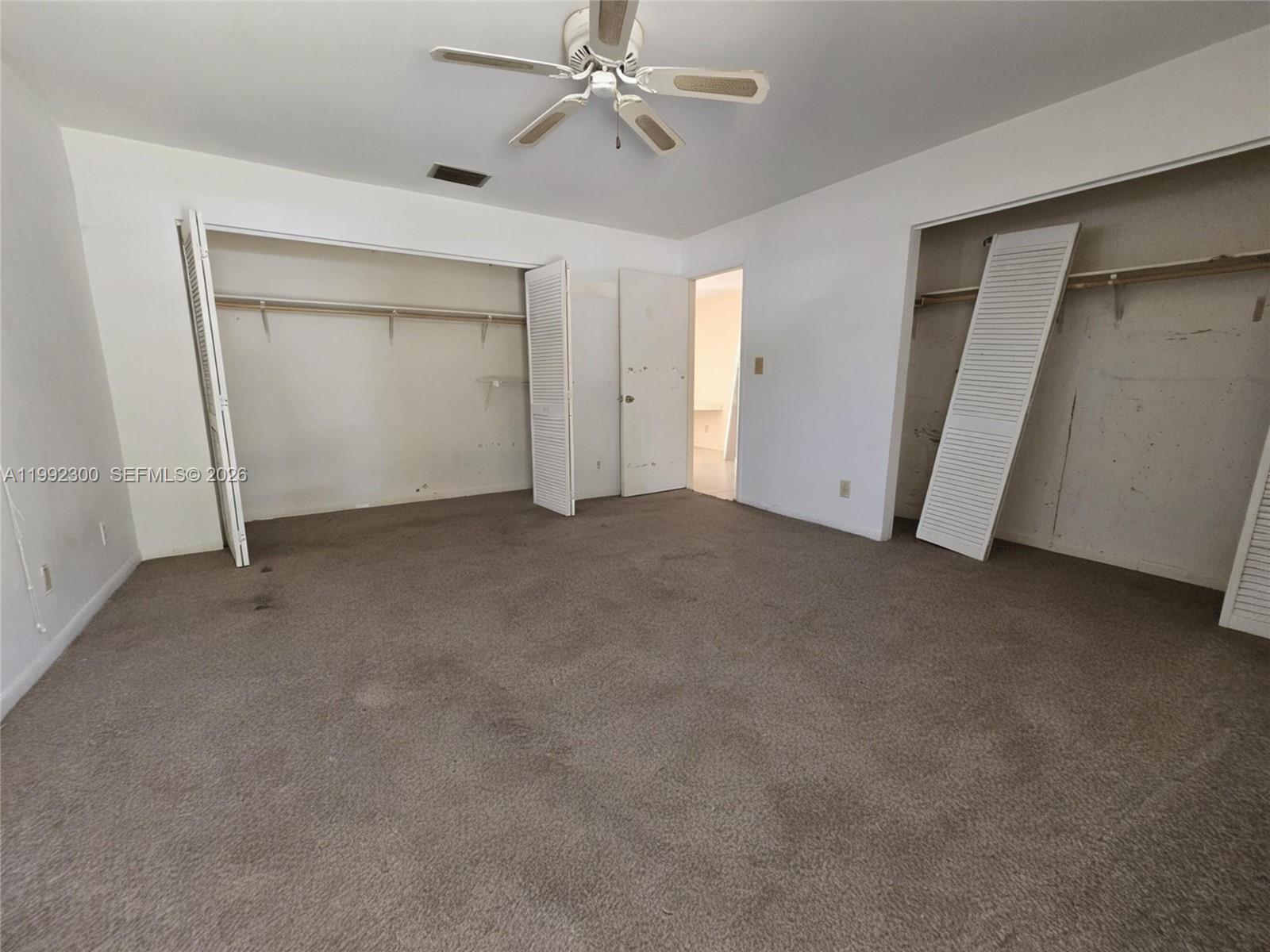   /  1819 кв.футов $ 2026-03-31 0 Фото